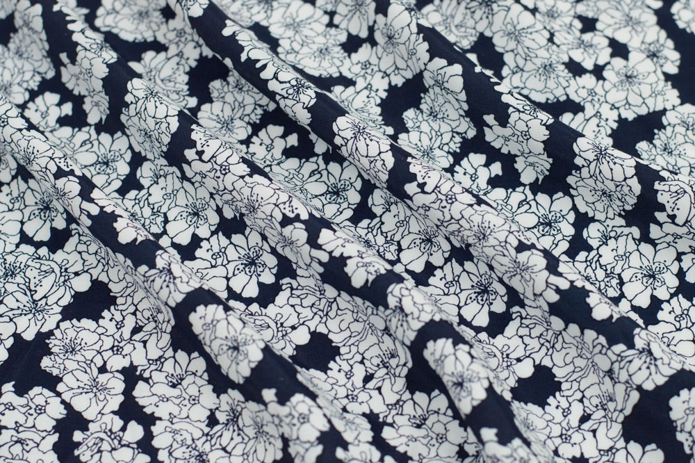 Rayon Margaret Floral Navy/White