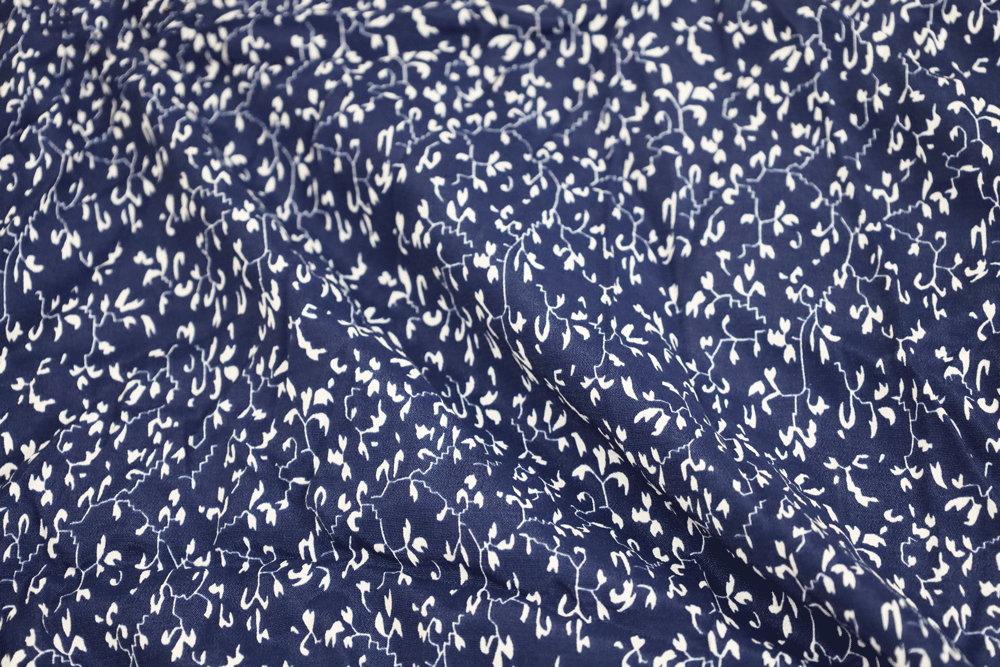 Rayon Margaret Delicate Vines Navy Woven