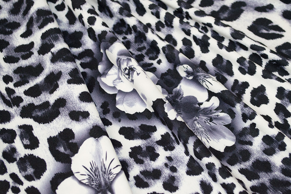 Double Brushed Cheetah Print Floral Black/White